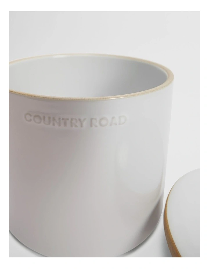 Surrey Small Canister in Snow image 2