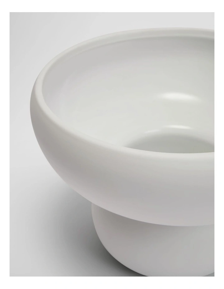 Nero Large Ceramic Decorator Bowl in Snow image 2