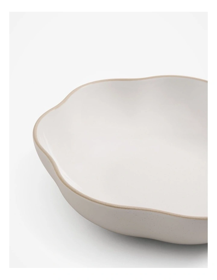 Como Serving Bowl in Natural image 3