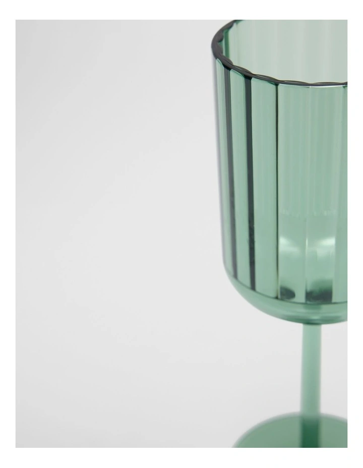 Lorne Wine Glass in Moss image 3