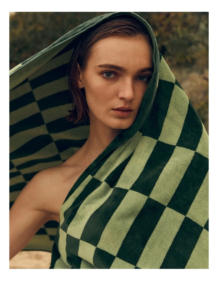 Zafra Verified Australian Cotton Beach Towel in Moss image 2