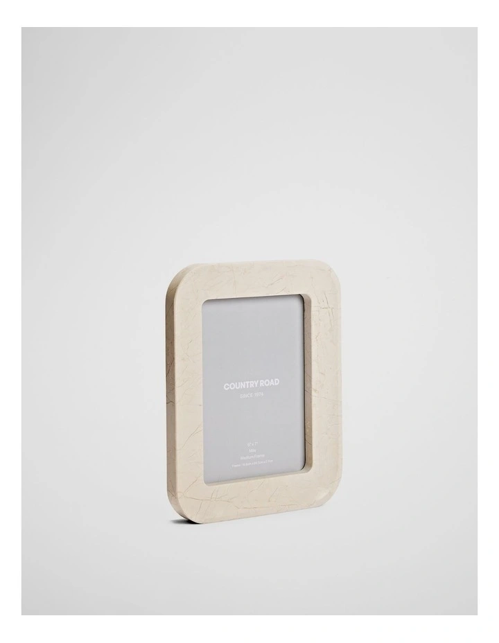 Mila Medium Frame in Beige image 2