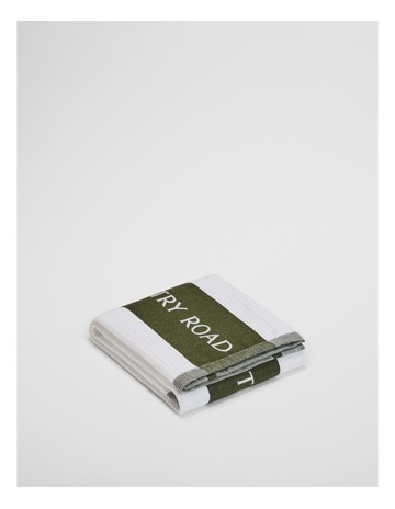 Dark Olive colour