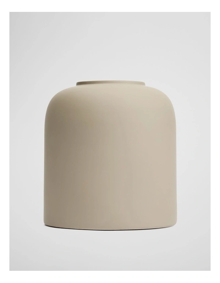 Dom Medium Vase in Sand image 1