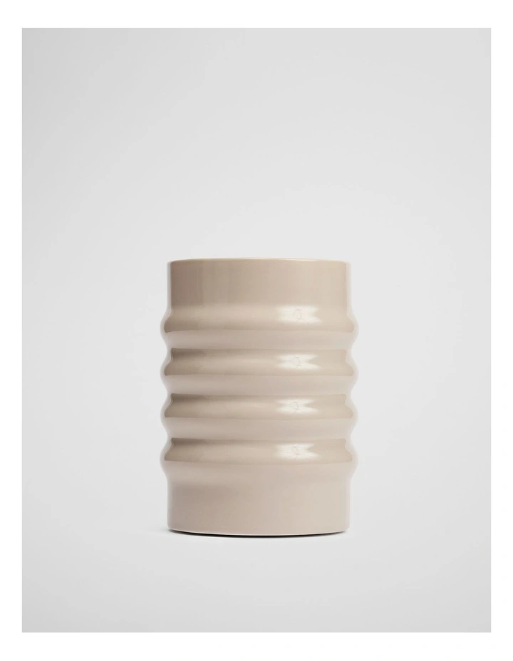 Tori Small Vase in Sand image 1