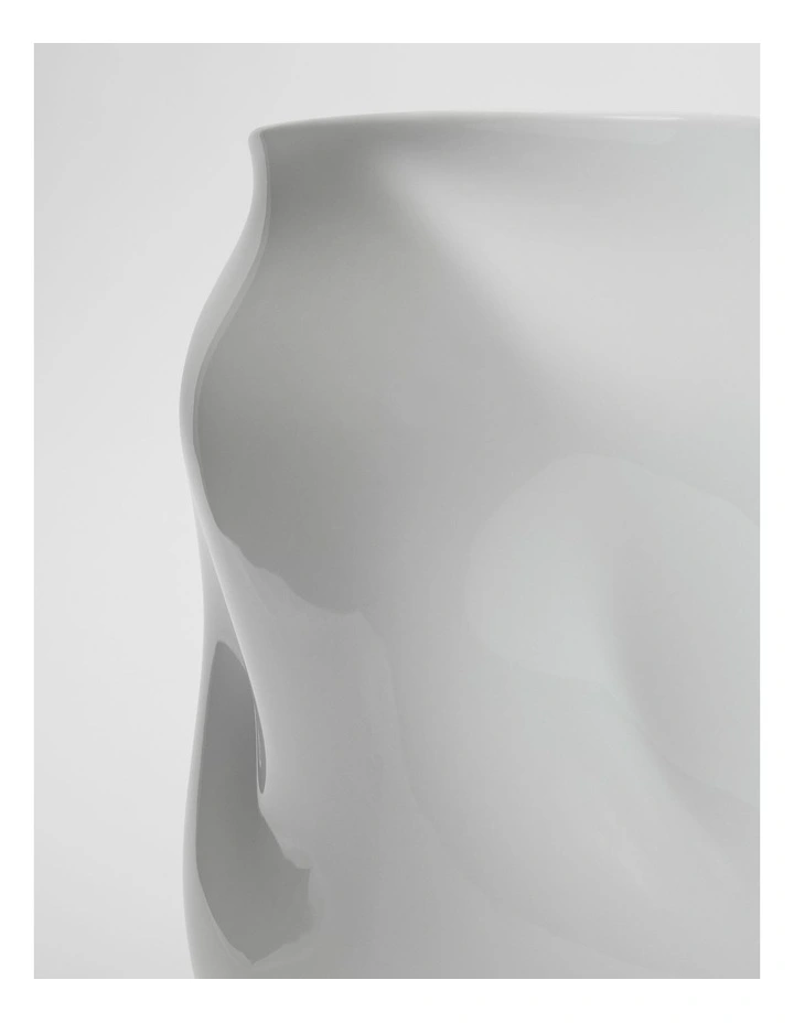 Renee Medium Porcelain Vase in Snow image 2