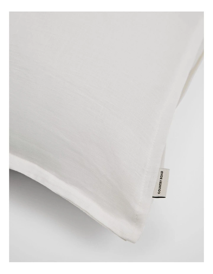 Skye Organically Grown Linen Standard Pillowcase Pair in Snow image 3