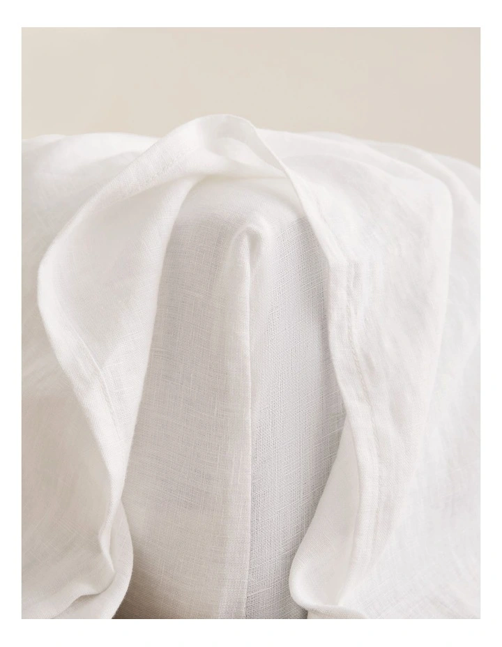 Skye Organically Grown Linen Queen Flat Sheet in Snow image 1