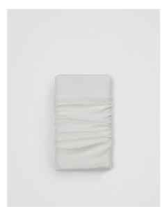 Skye Organically Grown Linen Queen Flat Sheet in Snow