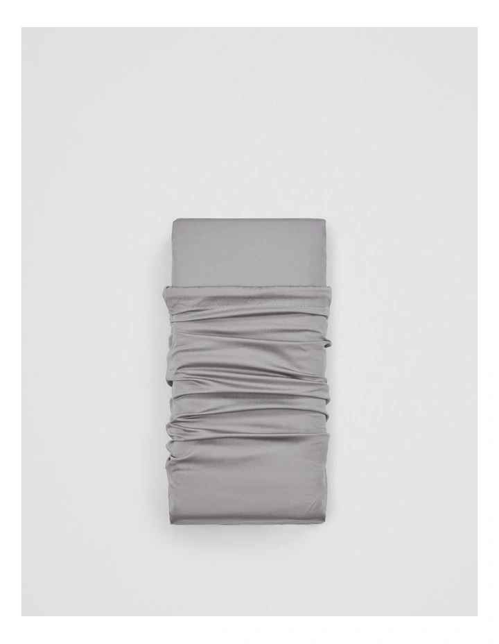 Heron Organically Grown Cotton Queen Flat Sheet in Silver image 1