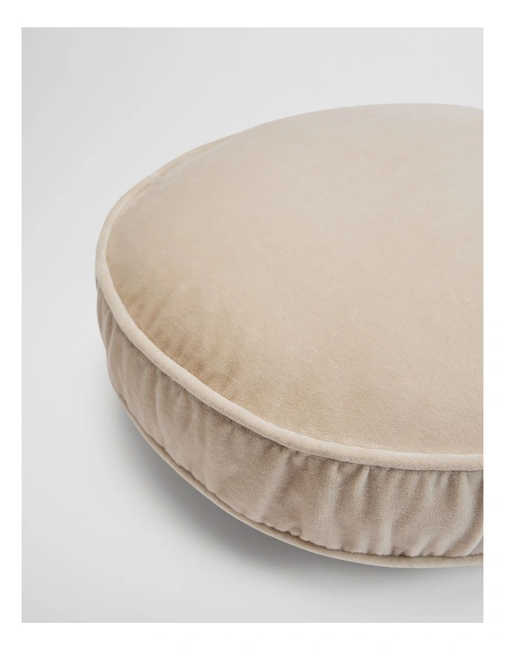 Camille Round Cushion 40x40x6 in Natural image 2