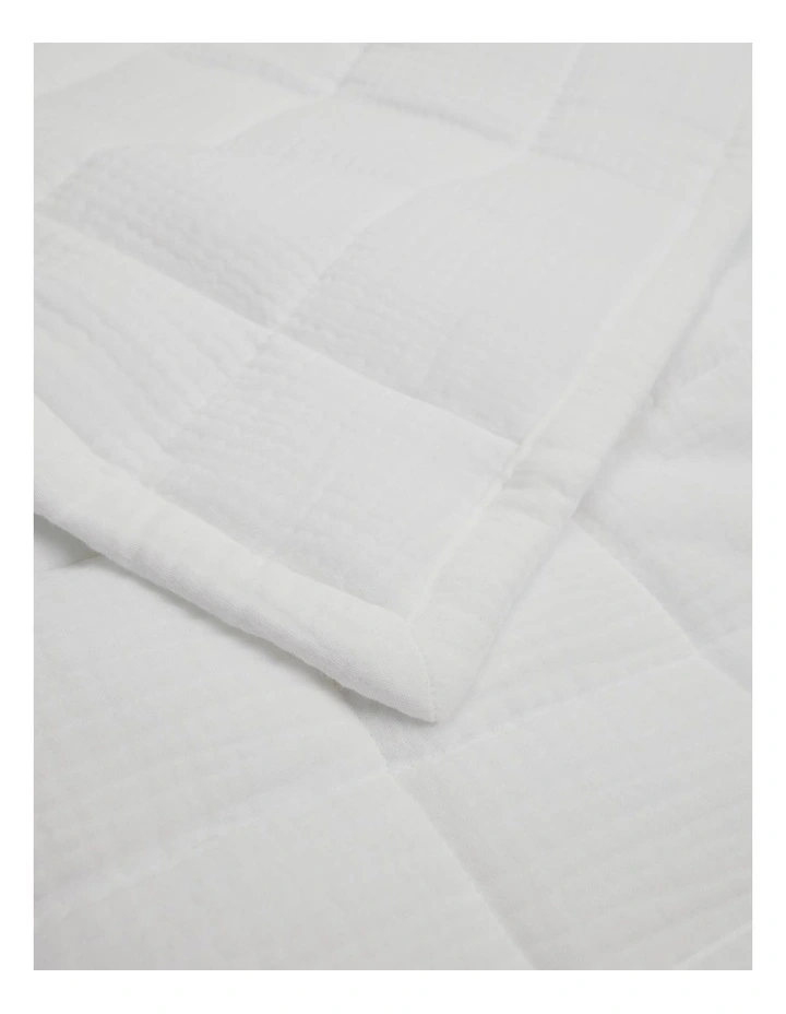 Lili Organically Grown Cotton Cot Quilt Cover in Snow image 2