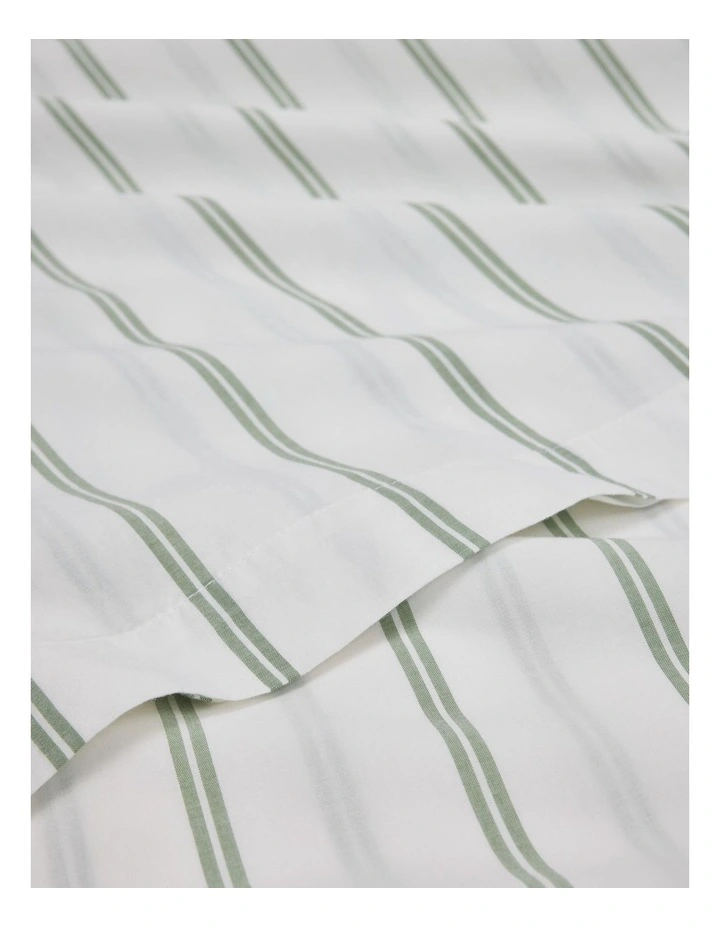 Goldie Australian Cotton King Single Flat Sheet in Pear image 2