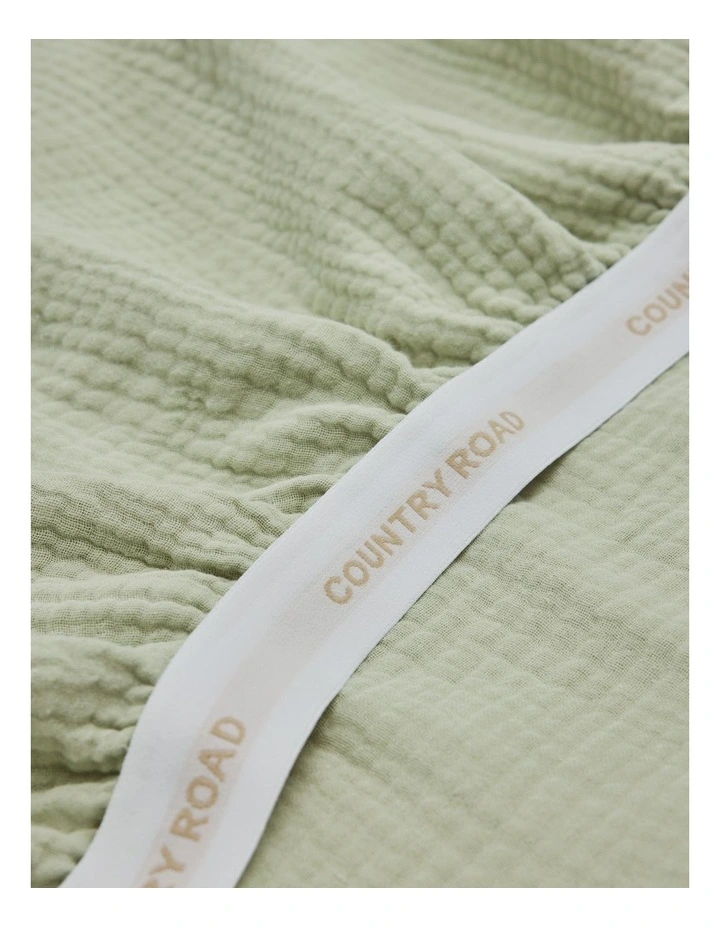 Lili Organically Grown Cotton Bassinet Sheet in Pear image 1