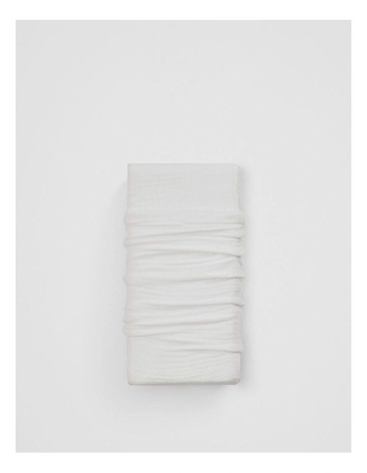 Lili Organically Grown Cotton Bassinet Sheet in Snow image 2