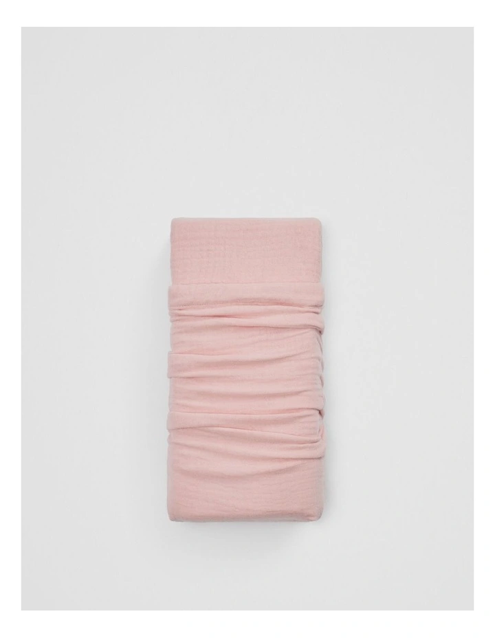 Lili Organically Grown Cotton Cot Fitted Sheet in Floss image 2
