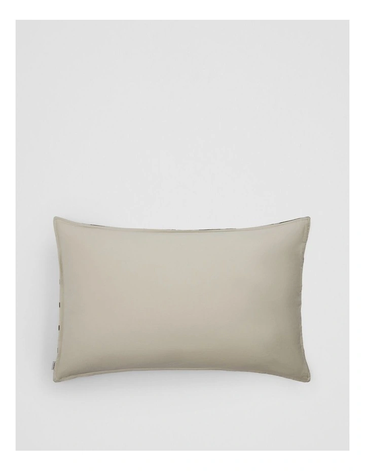 Percy Standard Pillowcase Pair in Pear image 3