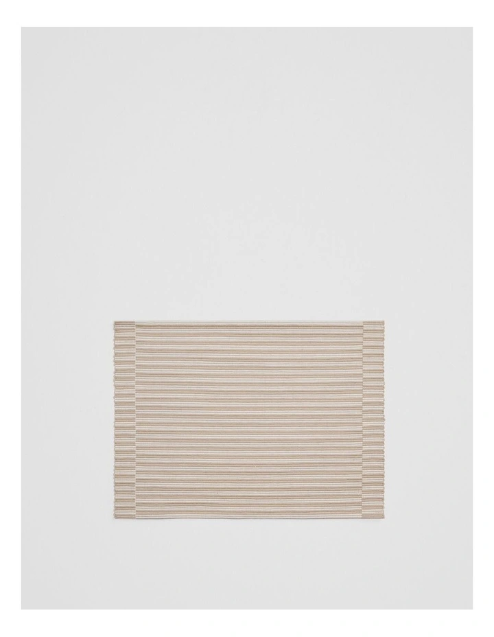 Tarra Placemat in Natural image 1