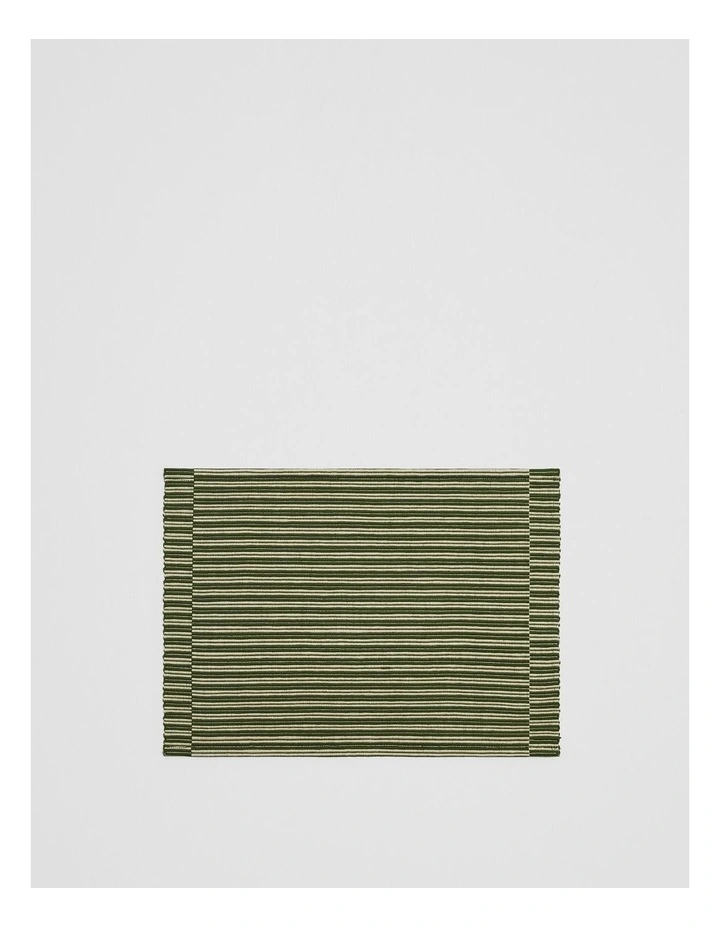 Tarra Placemat in Dark Olive image 1