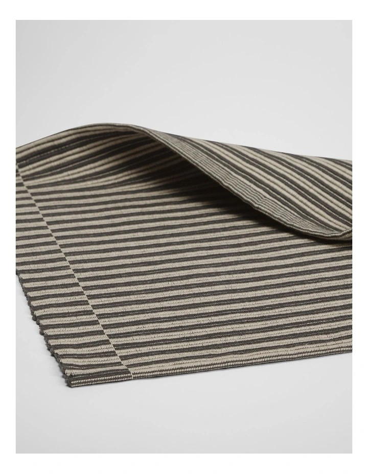 Tarra Placemat in Charcoal Sand image 2