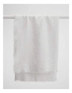 Grove Organically Grown Linen Throw in Snow