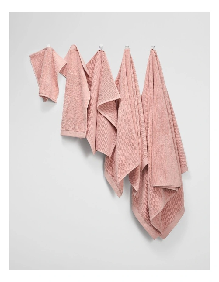 Mara Verified Australian Cotton Bath Sheet in Pink Clay image 3