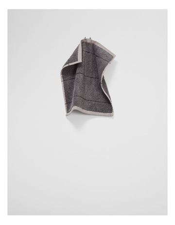 Charcoal Marle colour