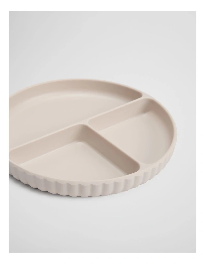 Billie Kids Divided Plate in Natural image 2