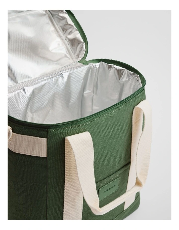 Bay Medium Cooler Bag in Evergreen image 3
