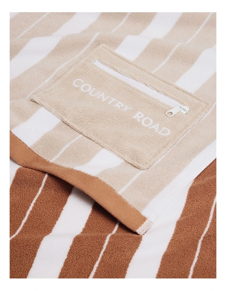 Kyla Australian Cotton Pocket Beach Towel in Toffee image 2