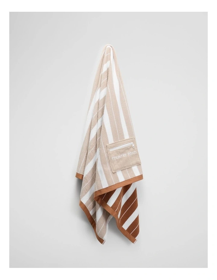 Kyla Australian Cotton Pocket Beach Towel in Toffee image 3