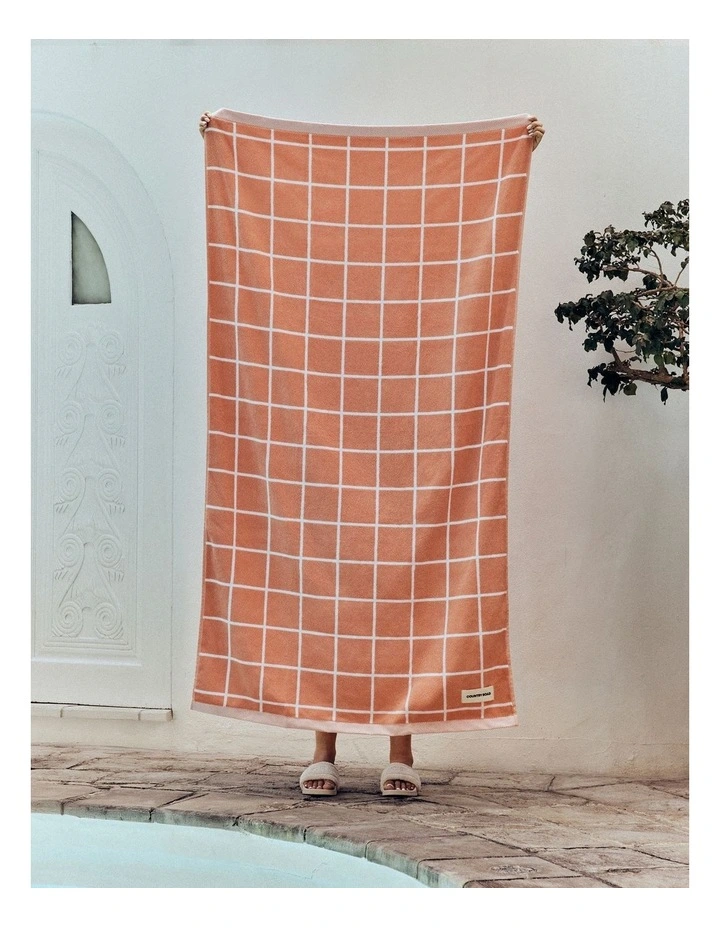 Bowen Australian Cotton Beach Towel in Peach image 2