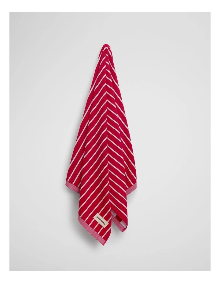 Keppel Australian Cotton Beach Towel in Crimson image 3