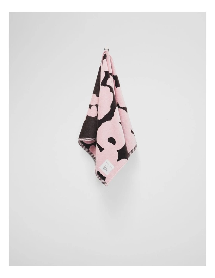 Cr X Julie White Australian Cotton Canopy Sport Towel in Dawn Pink image 4