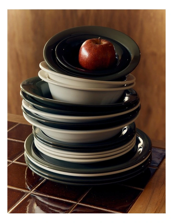 Shaye Dessert Bowl in Dark Olive image 2