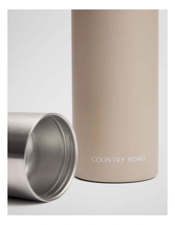 Rein Flask in Sand image 2