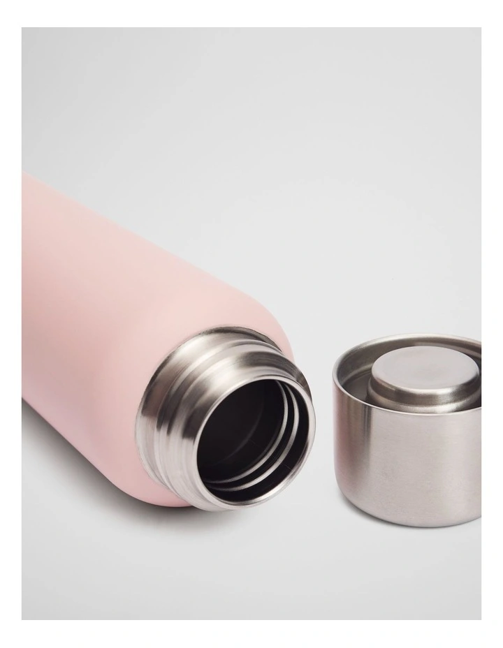 Rein Flask in Bud image 2