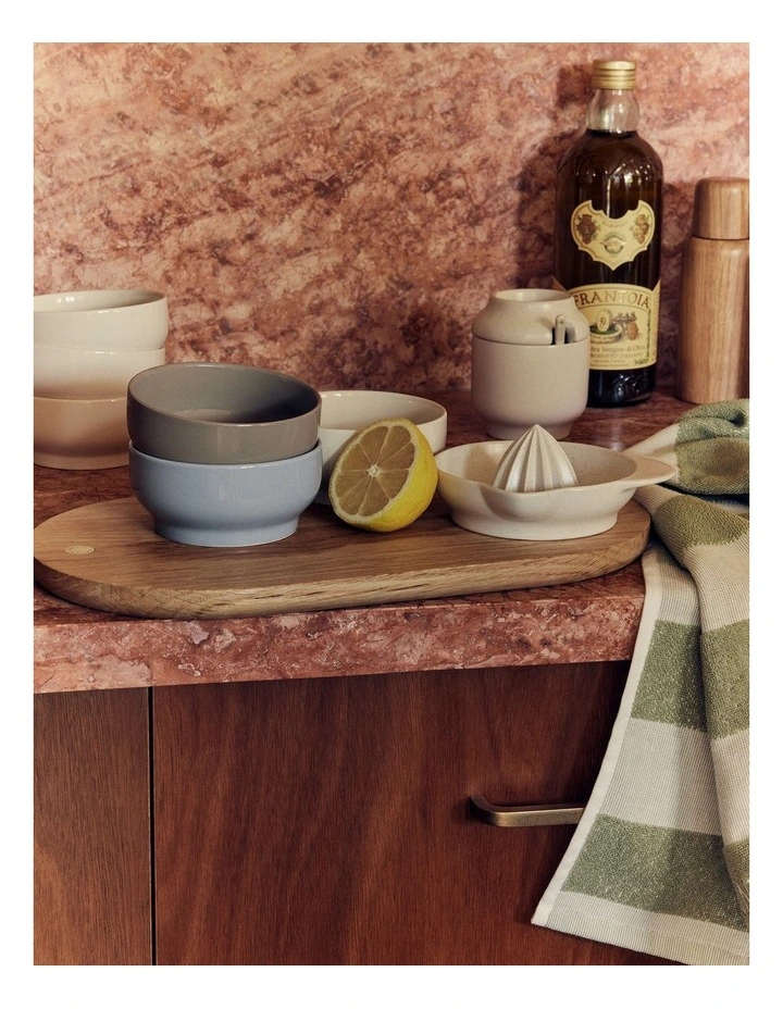 Miari Juicer in Natural image 2