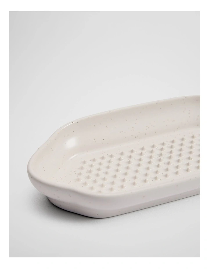 Miari Ginger Grater in Natural image 2