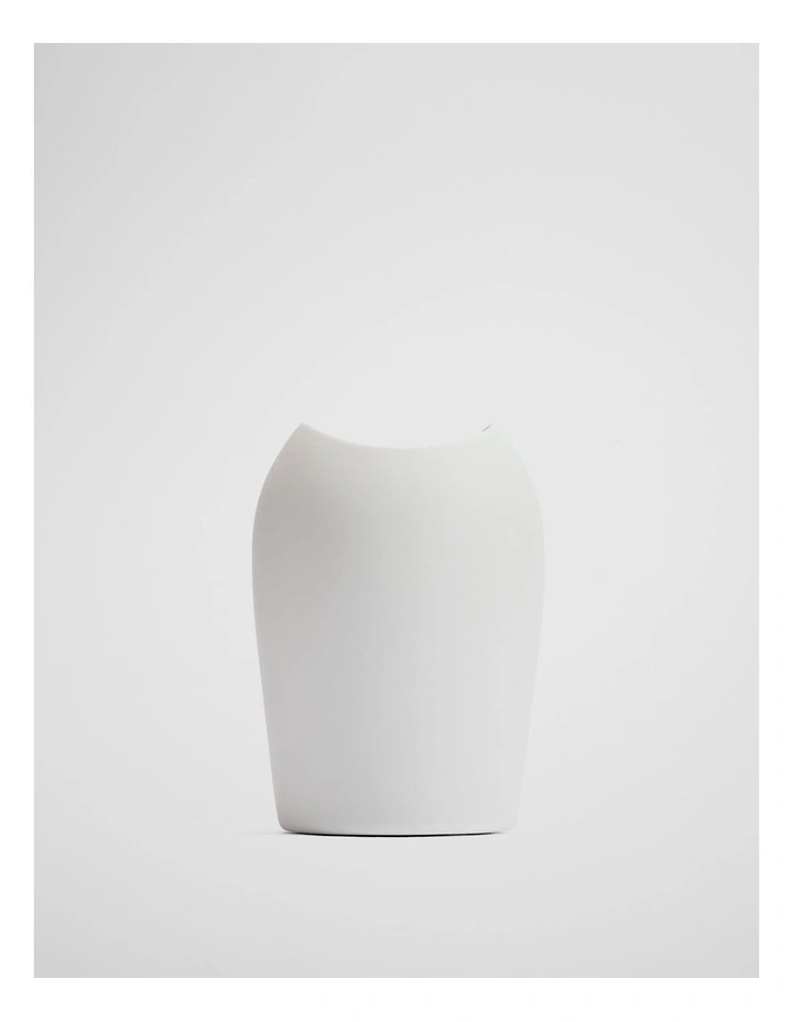 Cape Small Vase in Snow image 1