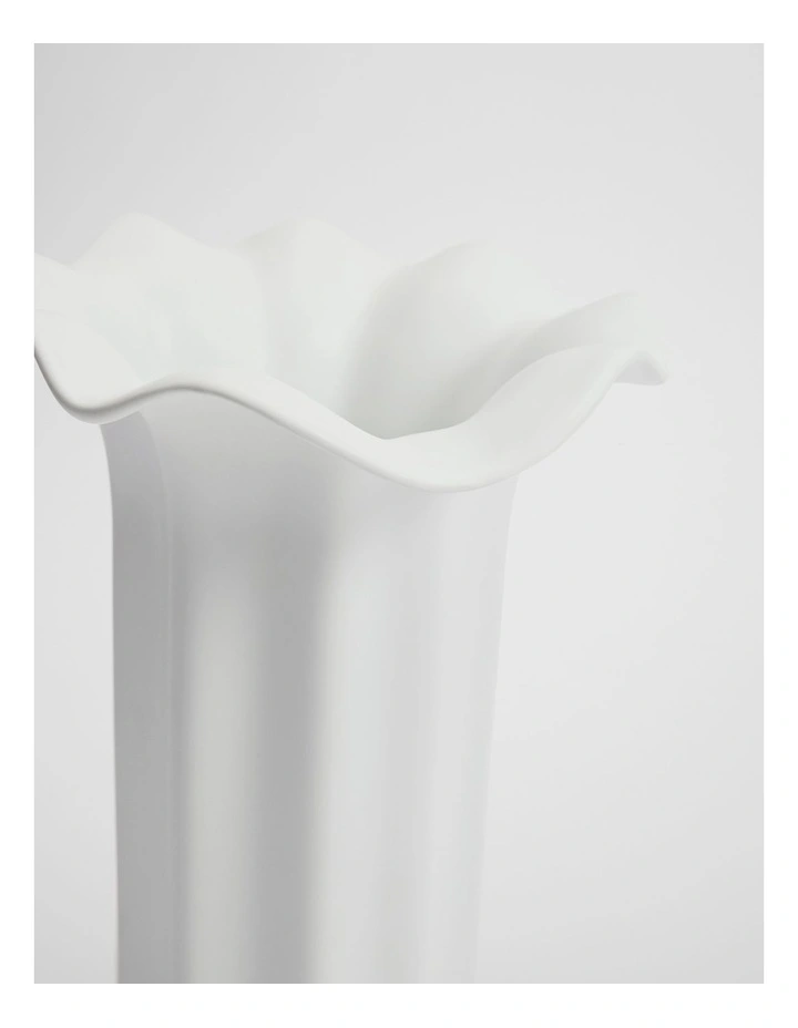 Celeste Medium Vase in Snow image 2