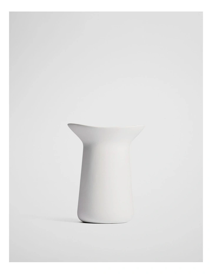 Joan Medium Vase in Snow image 1