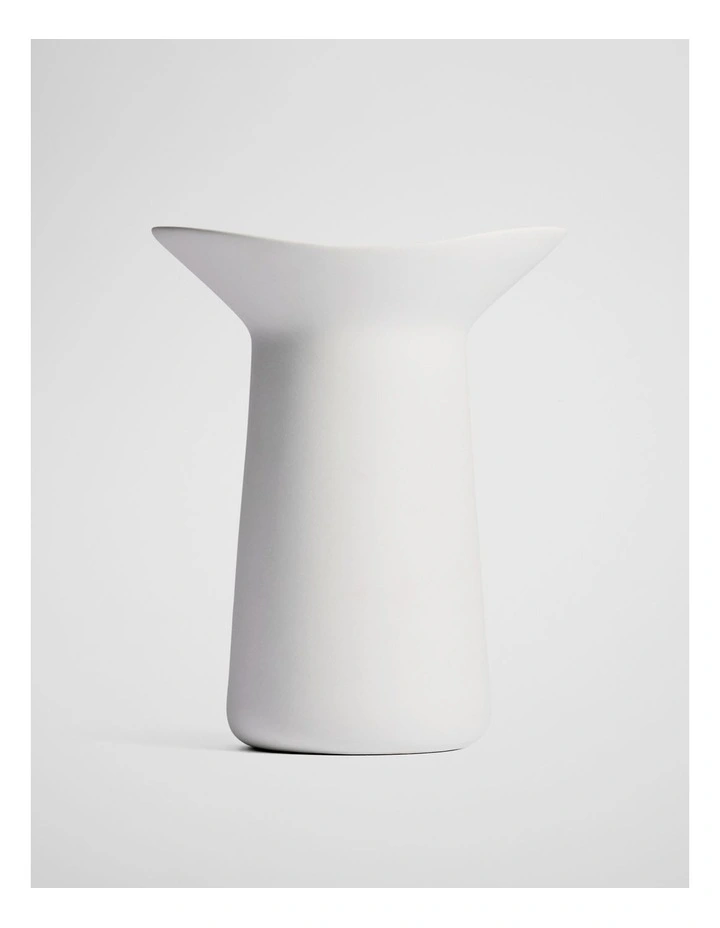 Joan Large Vase in Snow image 1