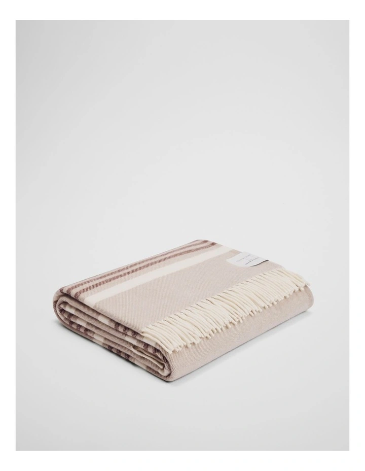 Moya Waverley Throw in Dark Ash image 2