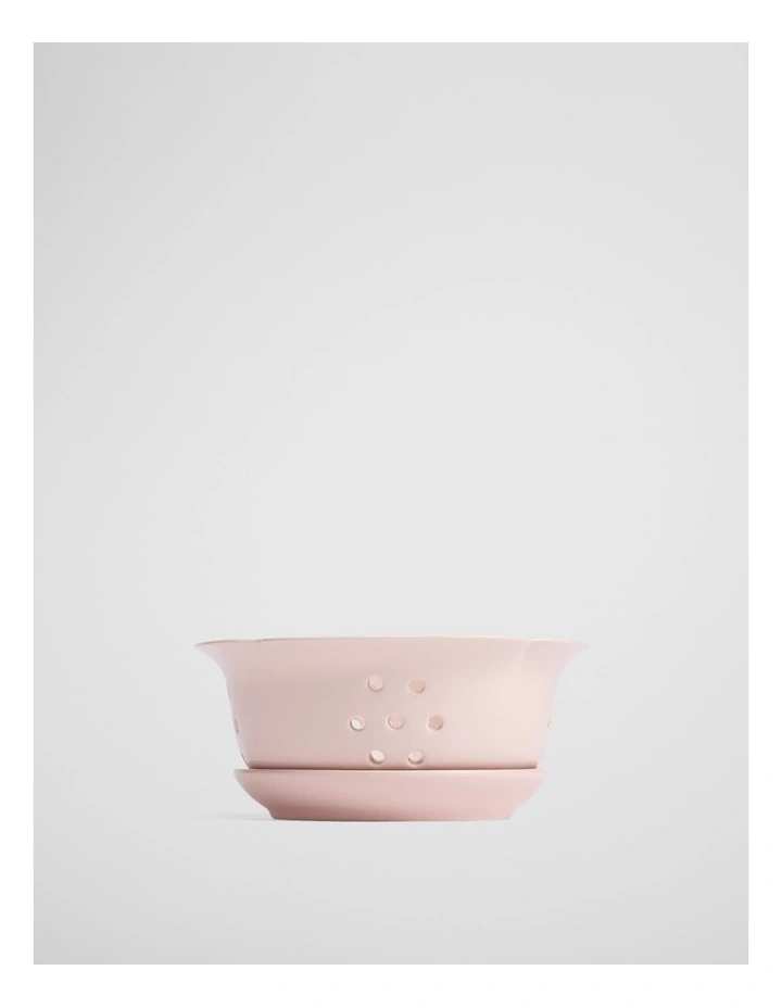 Olinda Berry Bowl Set in Bud image 1