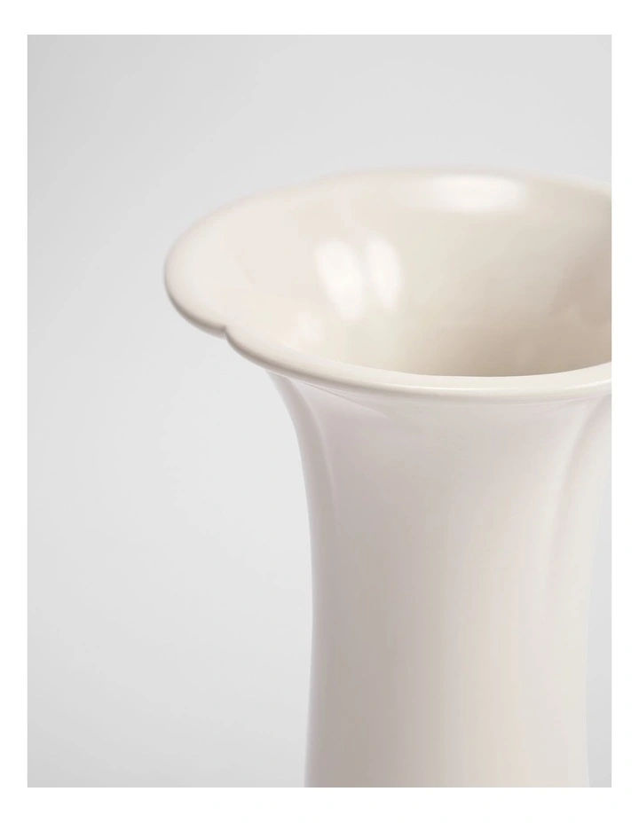 Olinda Tall Bud Vase in Natural image 3