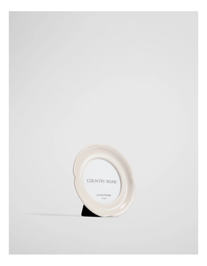 Olinda Stoneware 3x3 Frame in Natural image 2