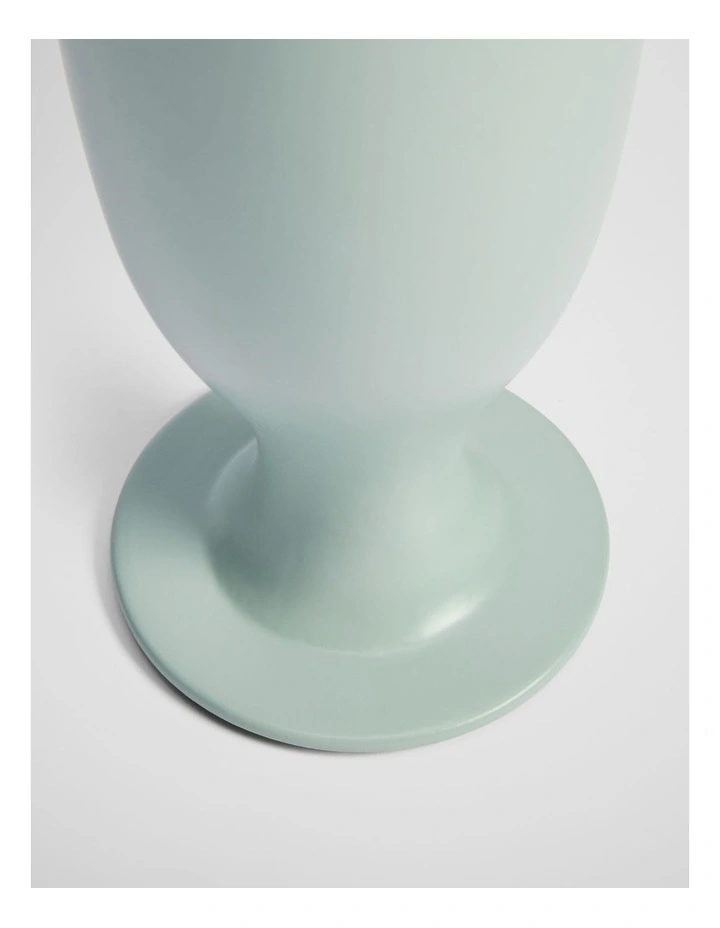 Ana Large Porcelain Vase in Ripple image 4