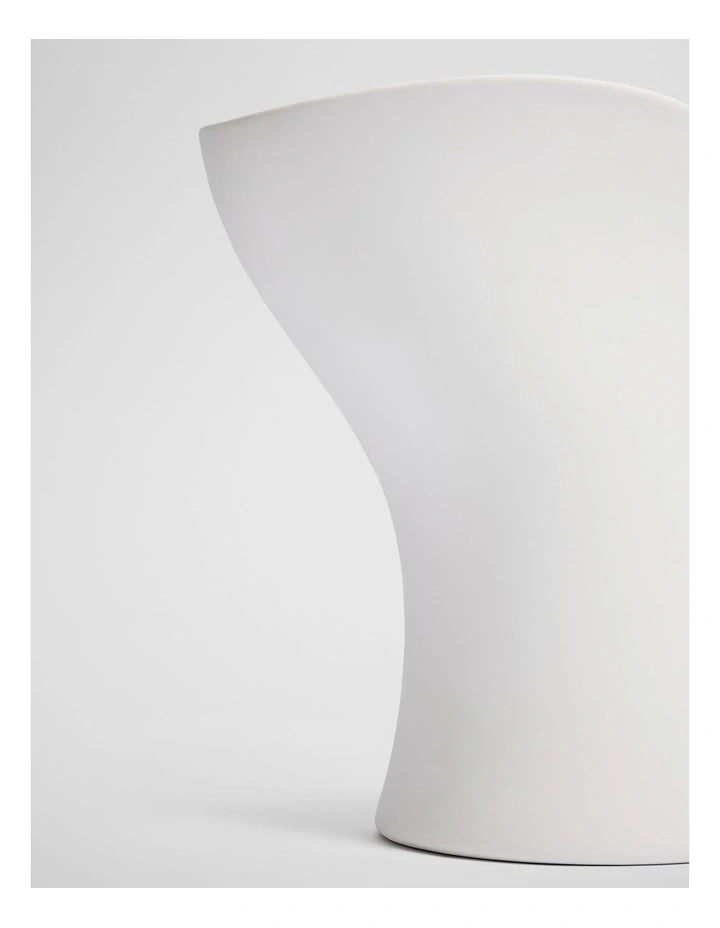 Pela Large Plant Vase in Snow image 3