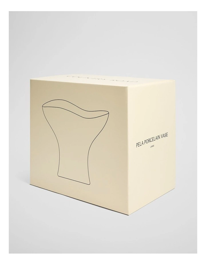 Pela Large Metallic Vase in Silver image 5